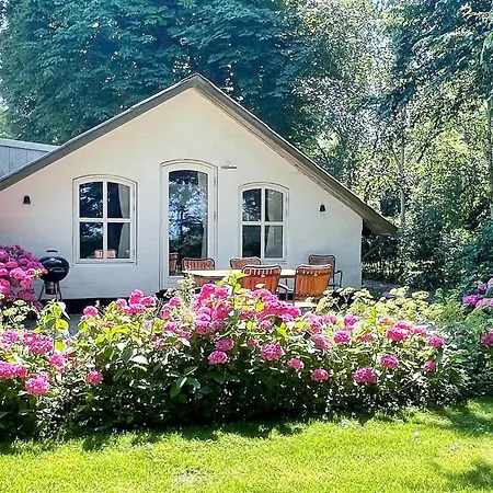 Three-bedroom In Bording 4 Σπίτι διακοπών *